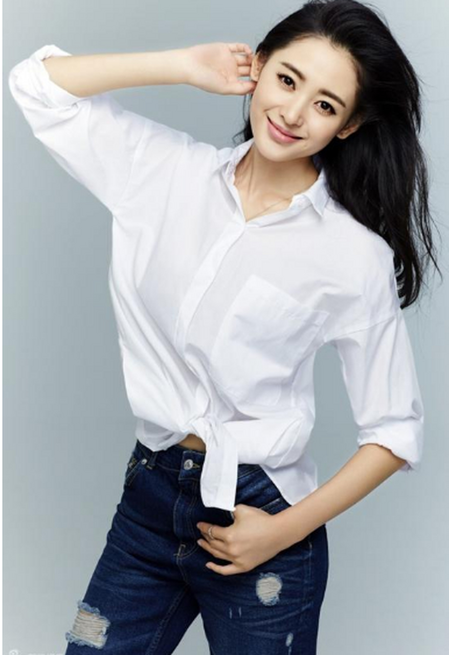 张天爱,一位不仅美貌与智慧并重的女性,让人们不禁想要了解她的更多