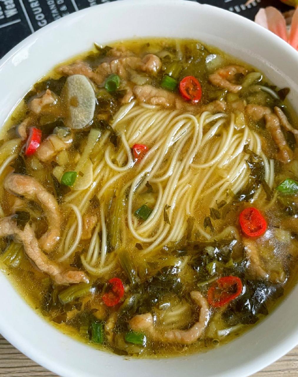 180天面条90每天不重样d14天|||雪菜肉丝面