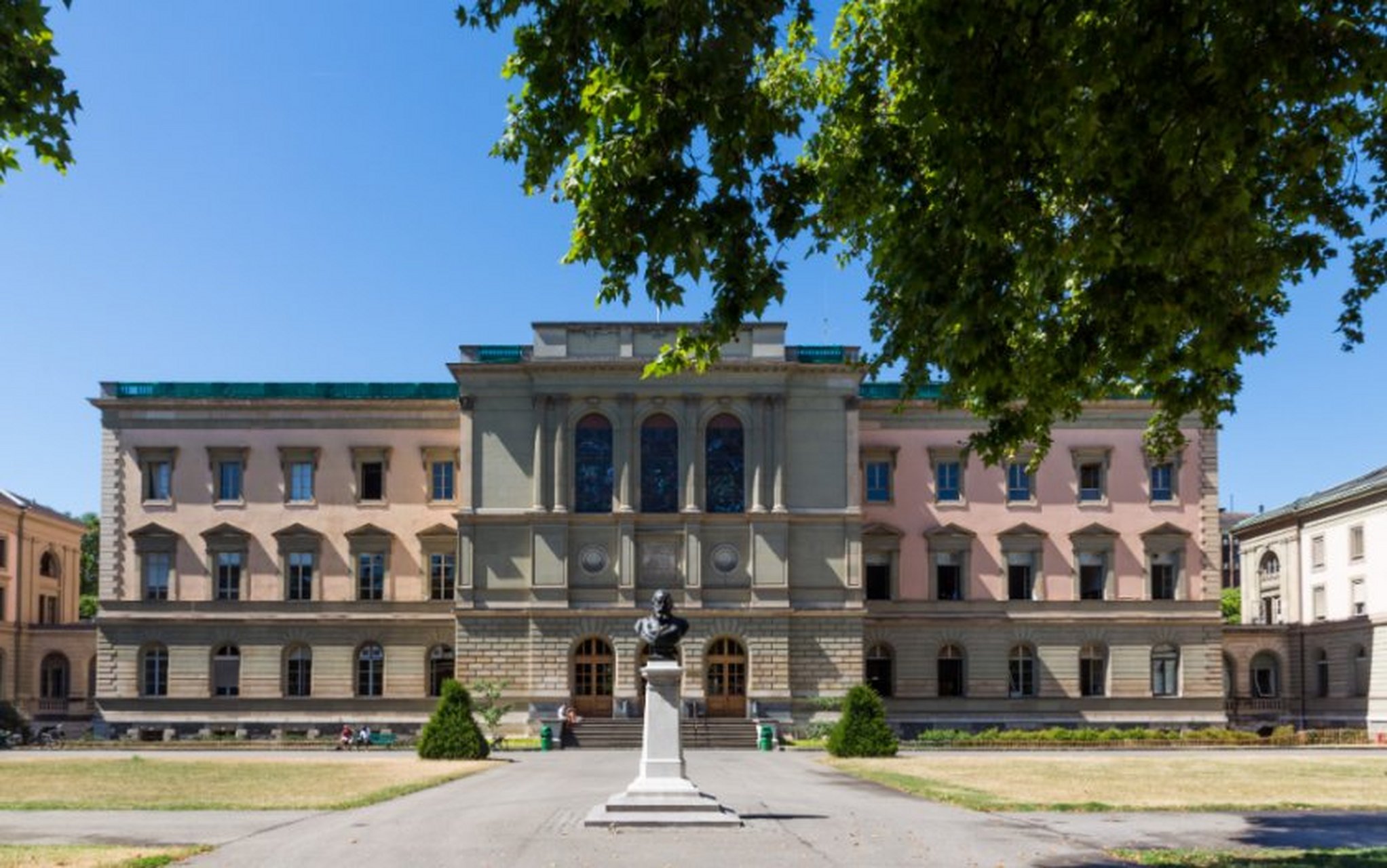 1,日内瓦大学:是瑞士日内瓦州的一所公立大学.