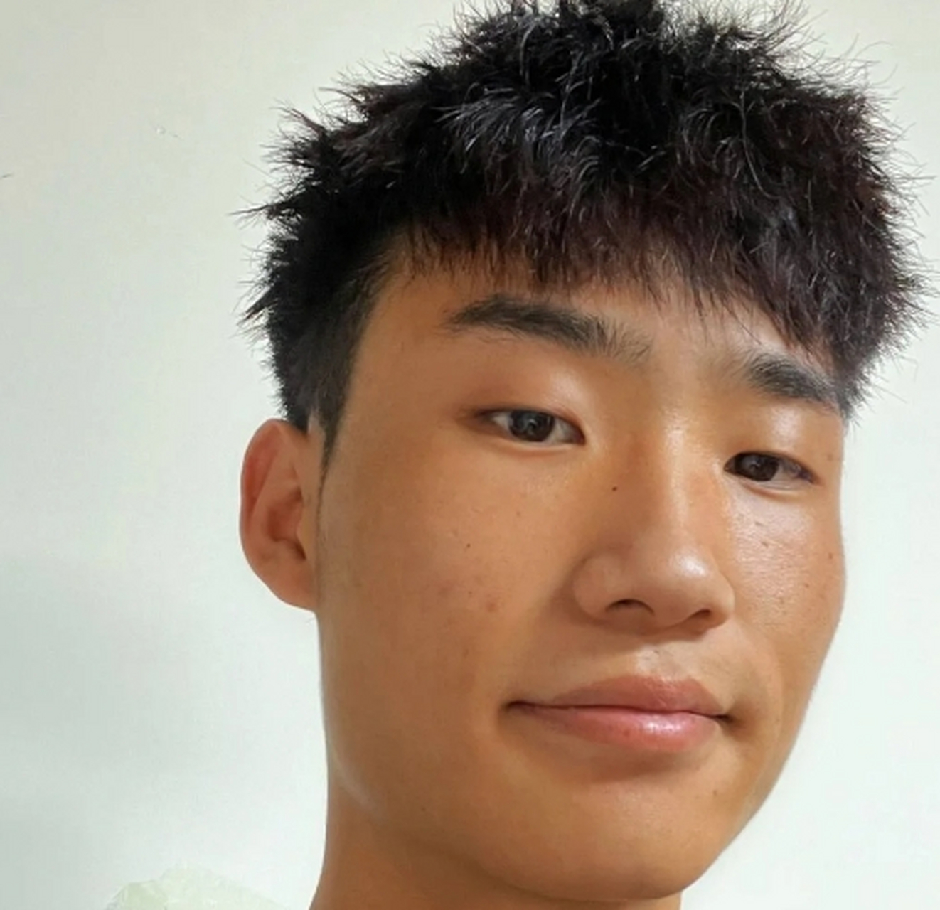 男人脸黑怎么才能变白?这是很多男性关心的问题.