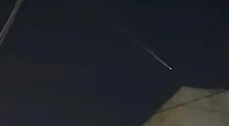 台湾上空现不明巨型火球