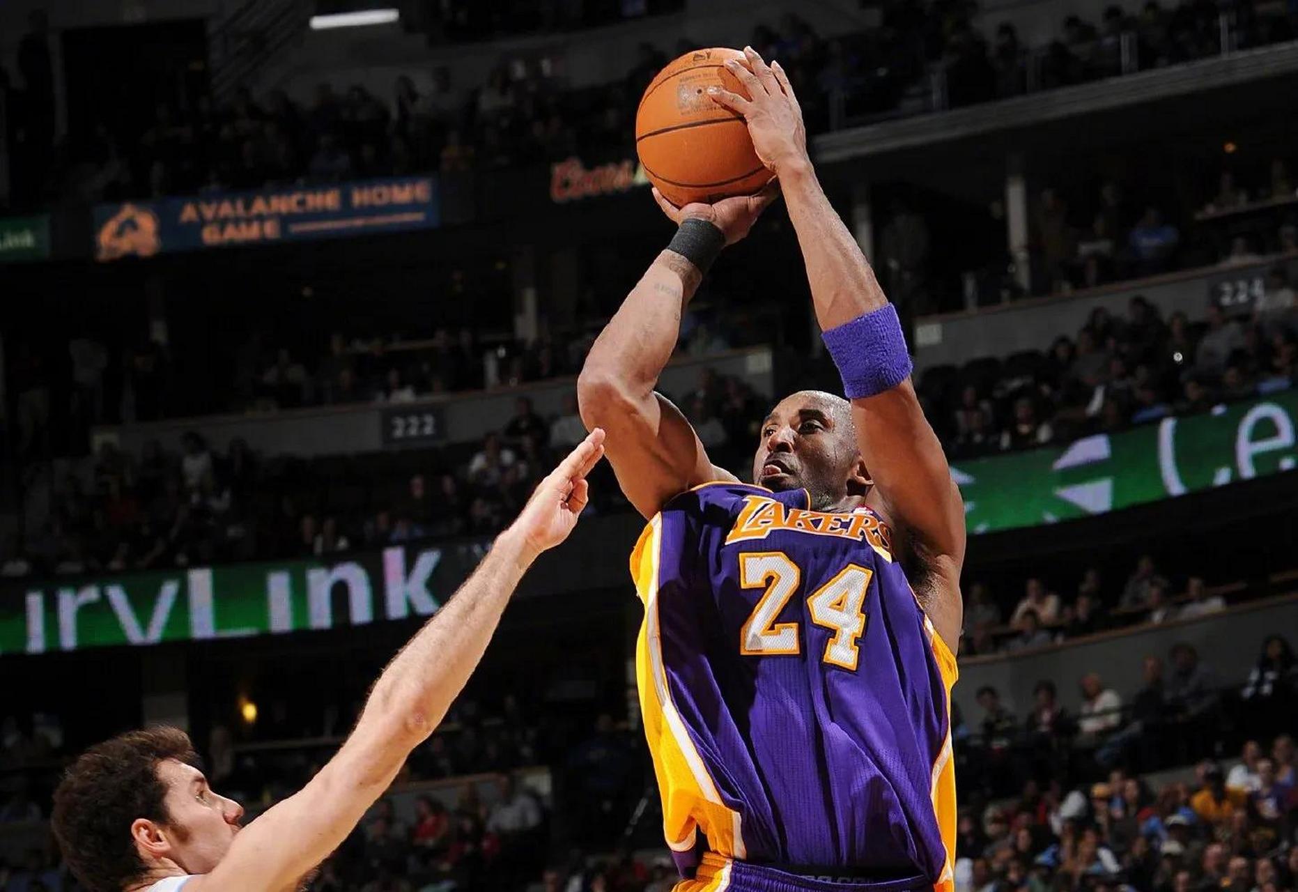 gif创作人# 后仰跳投美如画#科比·布莱恩特