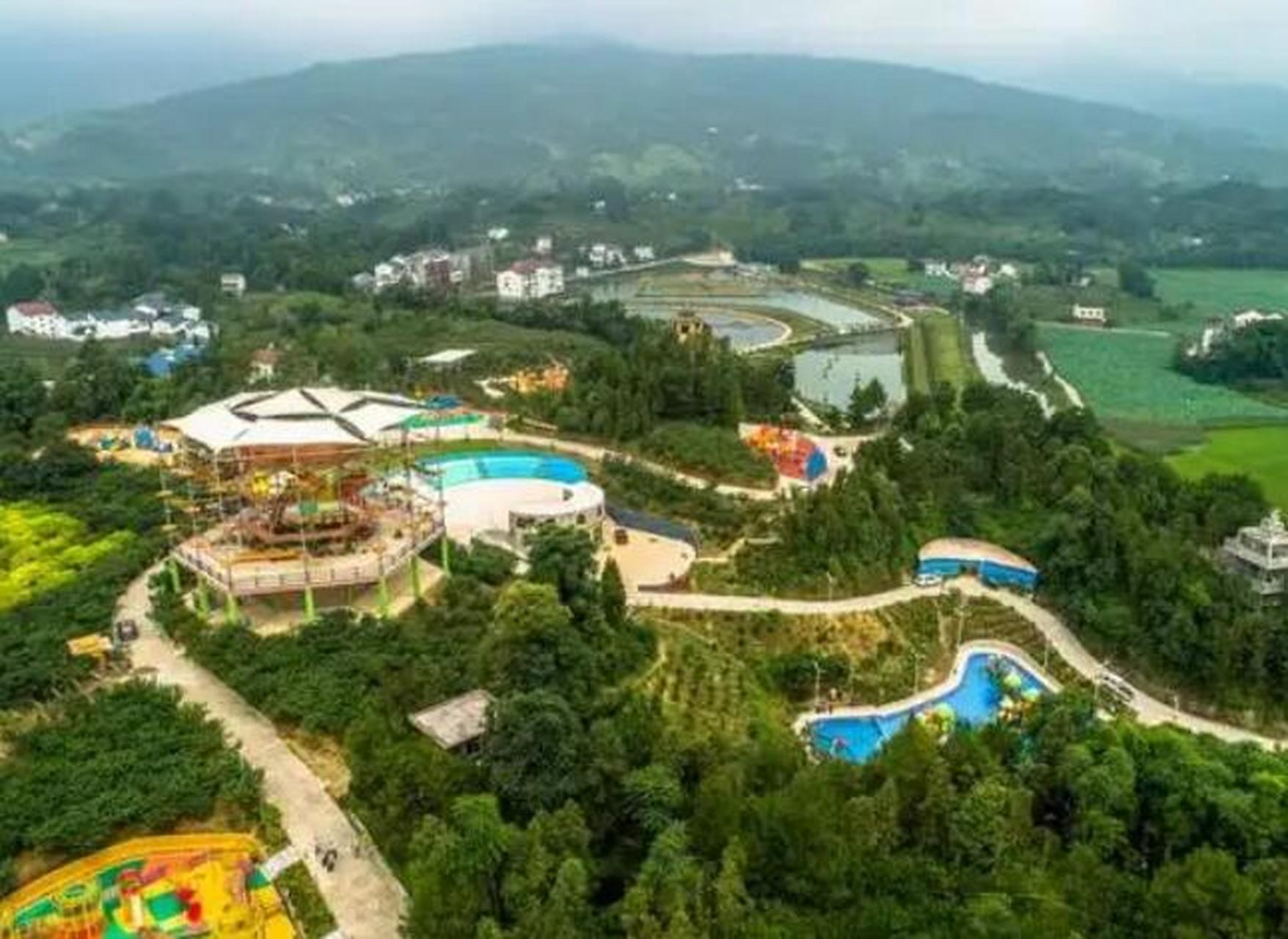 大竹县渔人部落,为亲子游乐 体验拓展 垂钓休闲 花卉观赏.