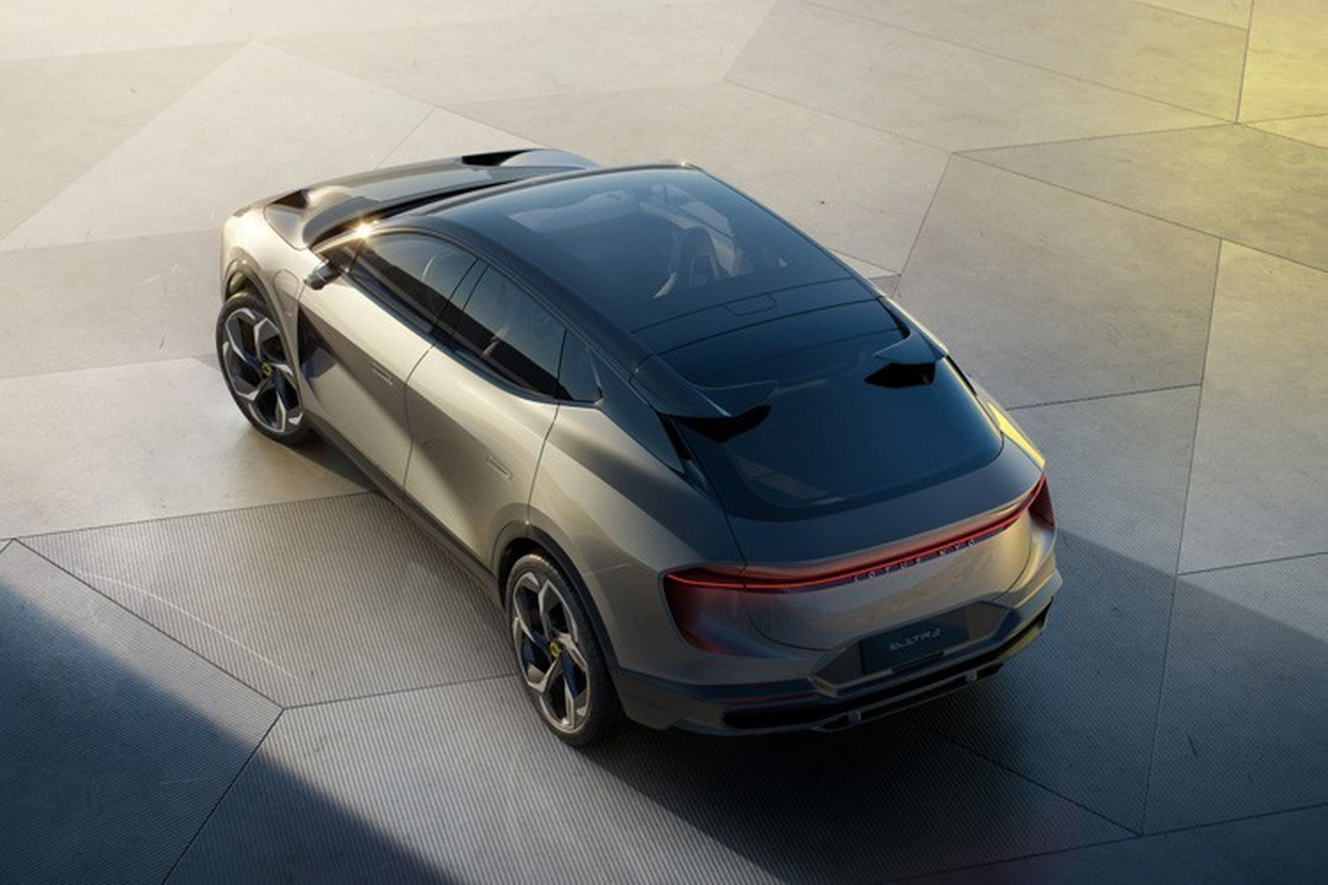 80万元起,eletre r 售价102.80