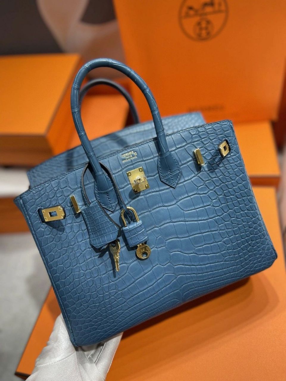 爱马仕birkin包鳄鱼皮(爱马仕birkin25鳄鱼皮)