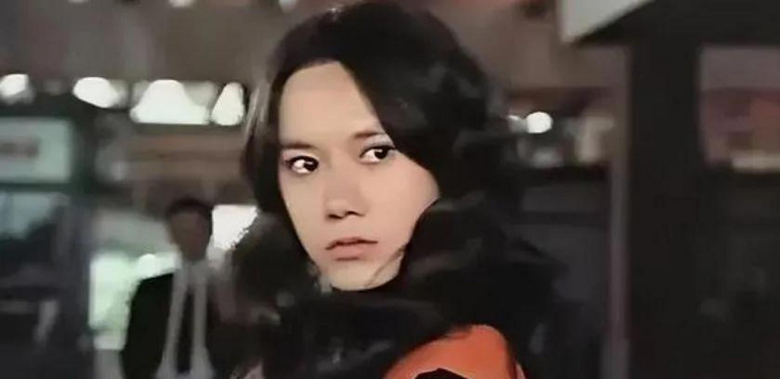 领动计划# 做过向华强的妻子,给李小龙当过小三,丁佩的人生是怎样 