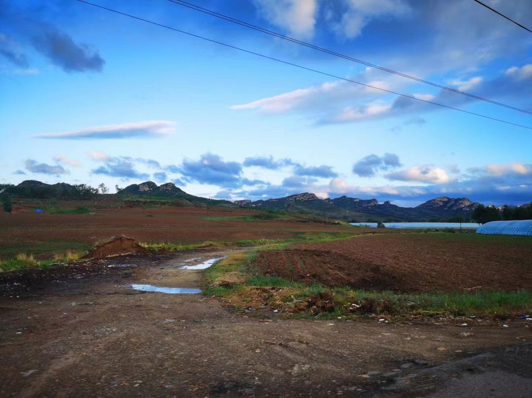 辽宁凌海市三台子镇:雨后晨景 