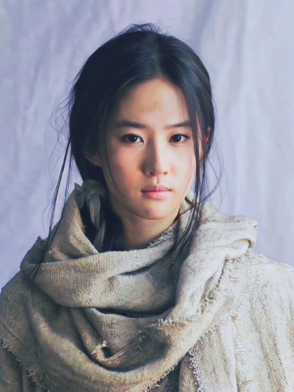 月亮在今天先后拱海王,冲冥王,并离开巨蟹进入狮子座,配合正在发生的