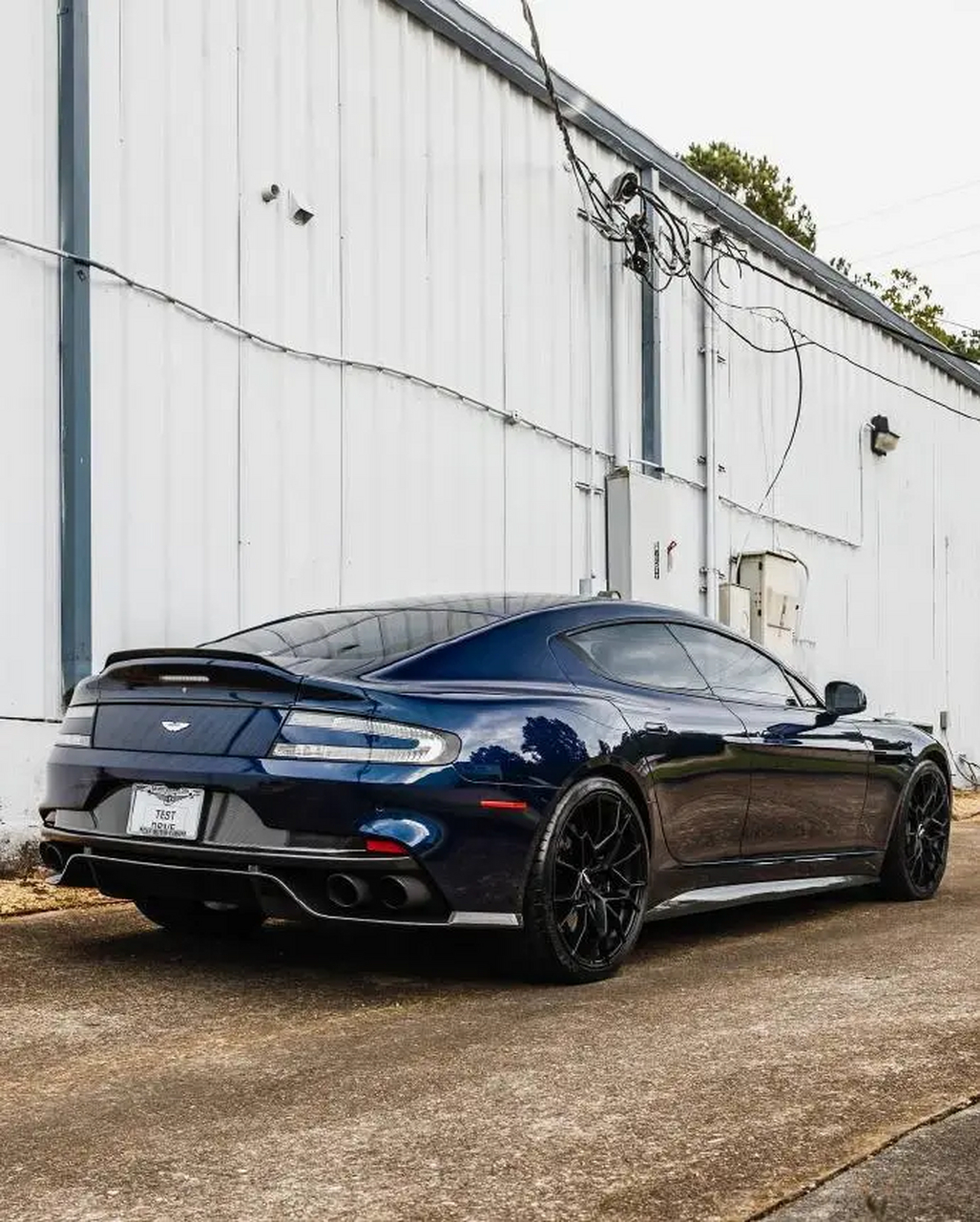 阿斯顿马丁  aston martin rapide amr 全球限量210台