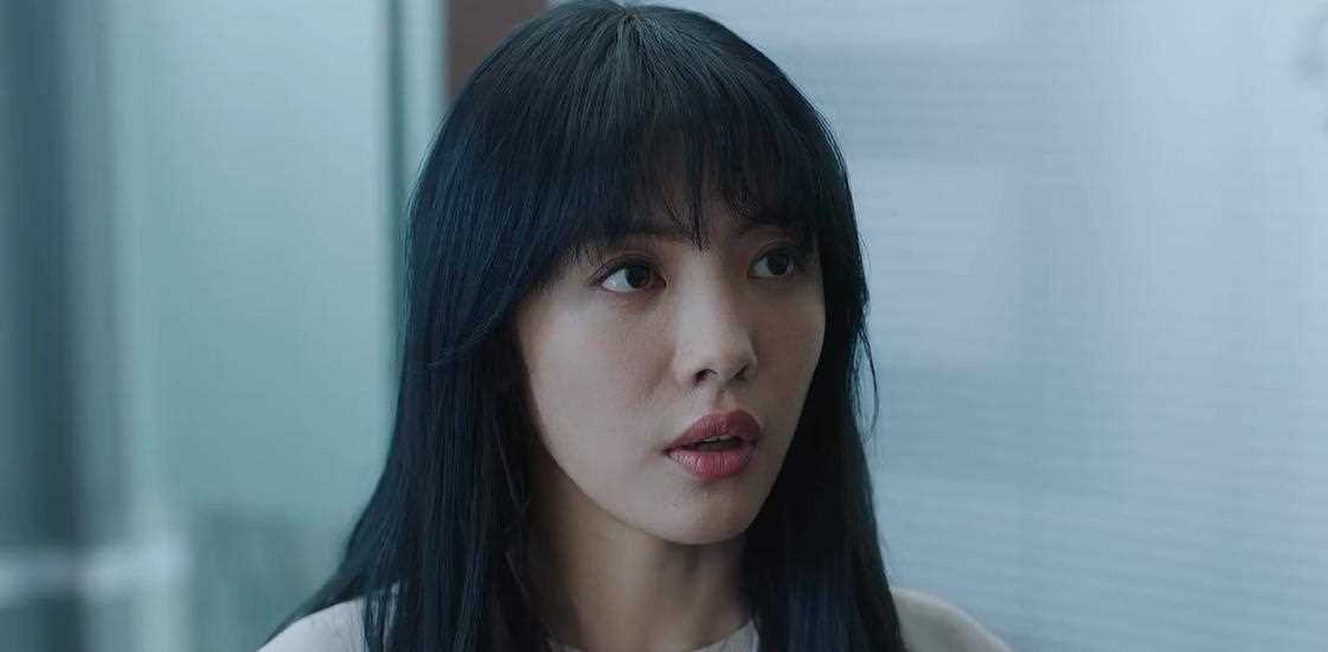 《阳光之下》中蔡文静饰演的柯滢是一个聪明,善良,坚韧的人