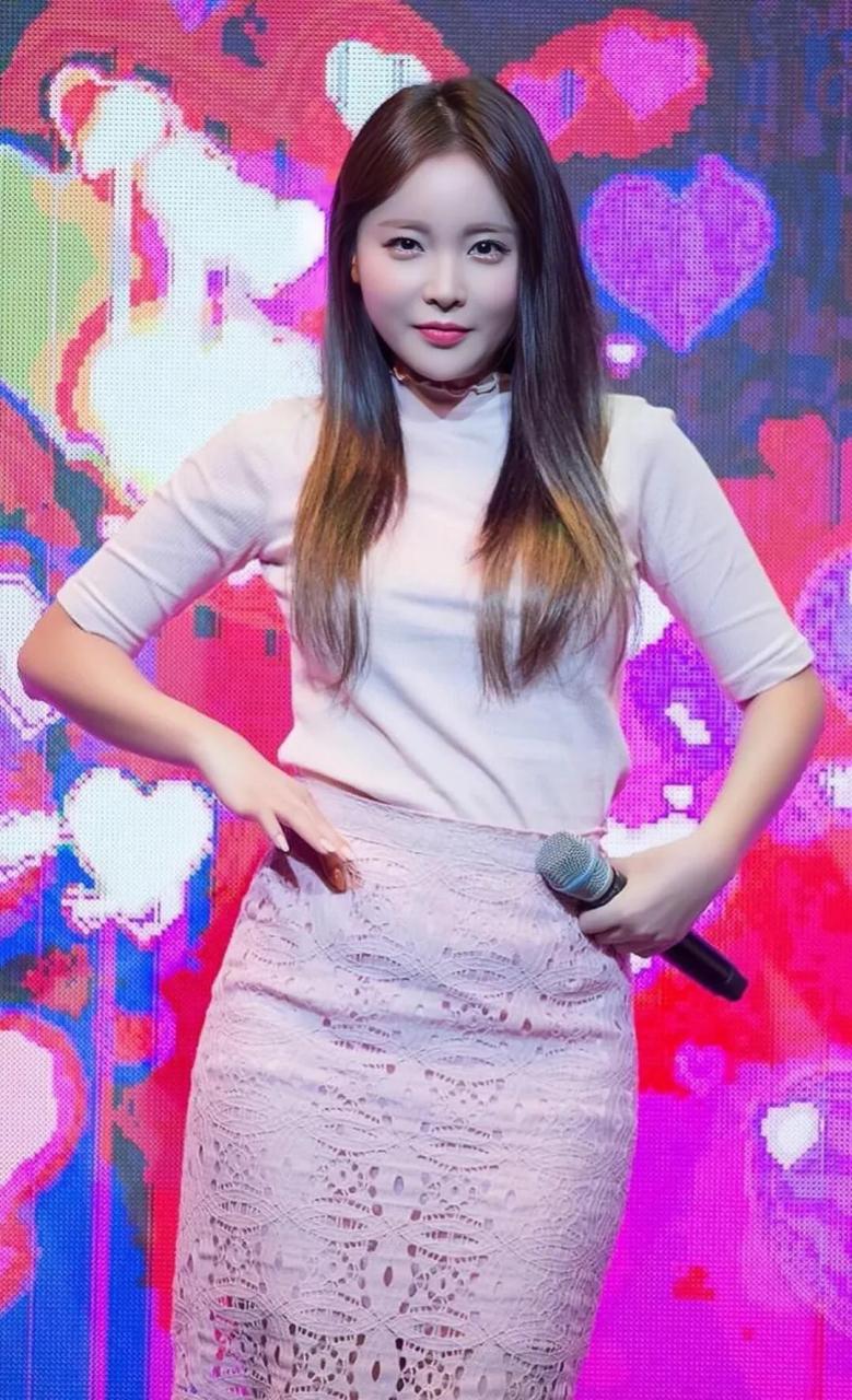 商演女王洪真英有多漂亮?网友:爱了