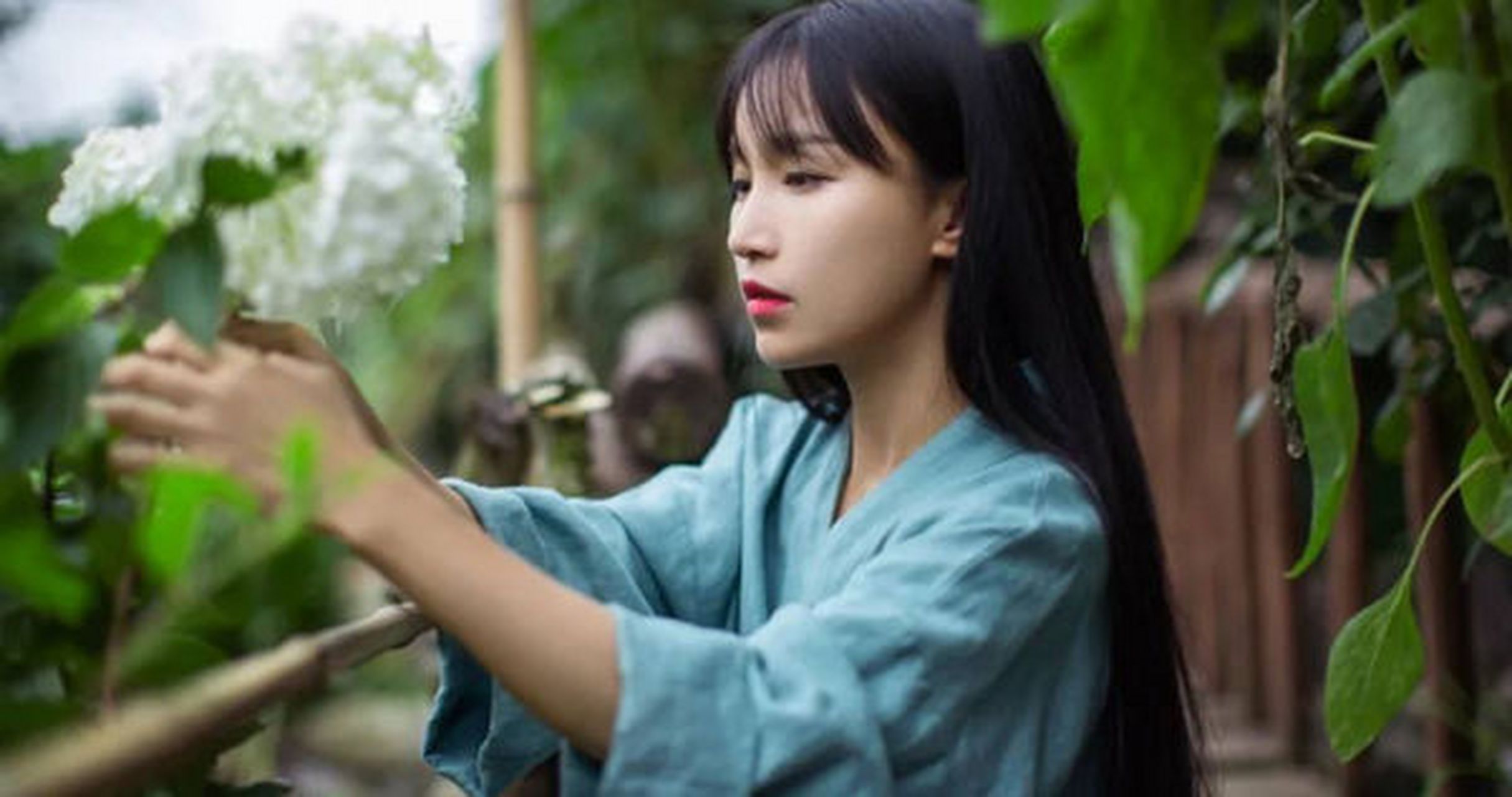 李子柒油管最后一次更新是21年7月14号,共上传128个视频,总播放量达