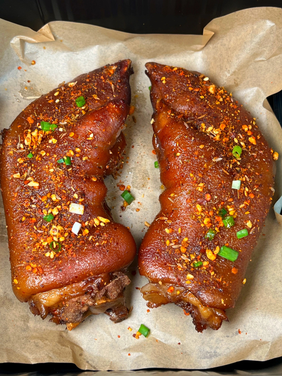 夜市烤猪蹄,吃了一次真的好爱7815 自己在家做,一锅吃到爽,嘿嘿!