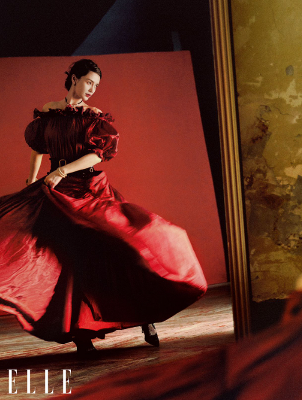 杨颖登封elle十一月刊 弗拉明戈红舞裙造型