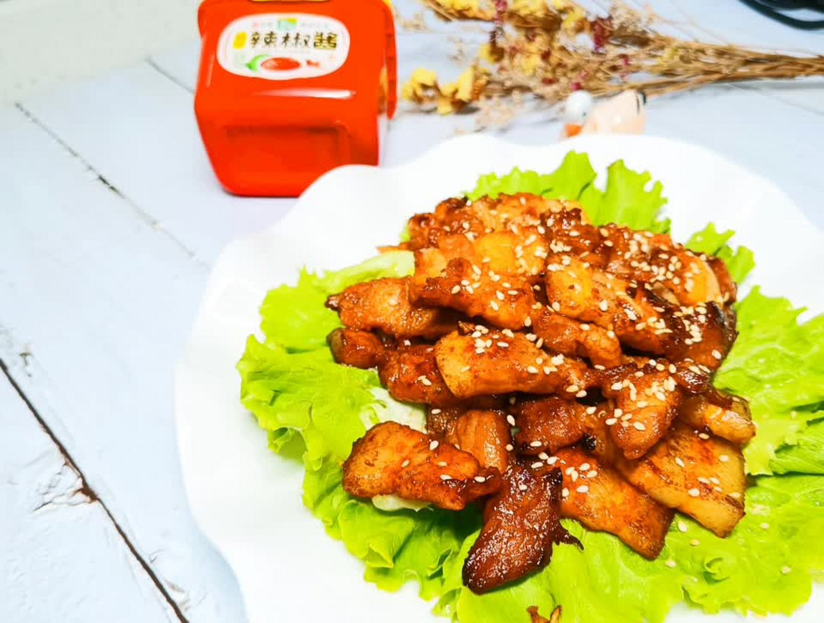 韩式香煎五花肉 家里有小朋友超喜欢吃肉,简单快手的韩式香煎五花肉