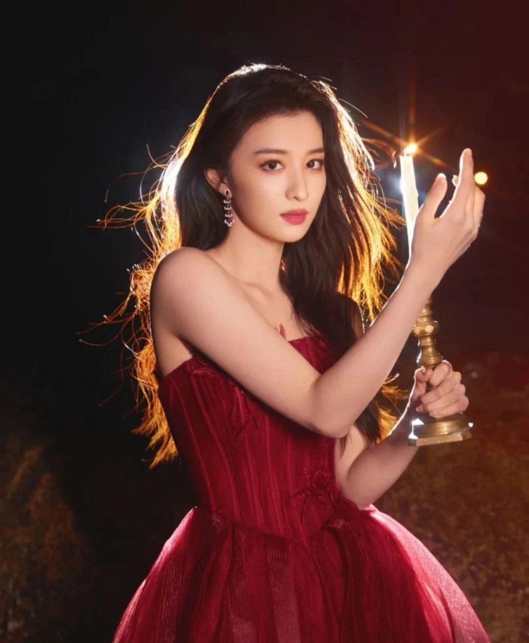 明星简介(王楚然)