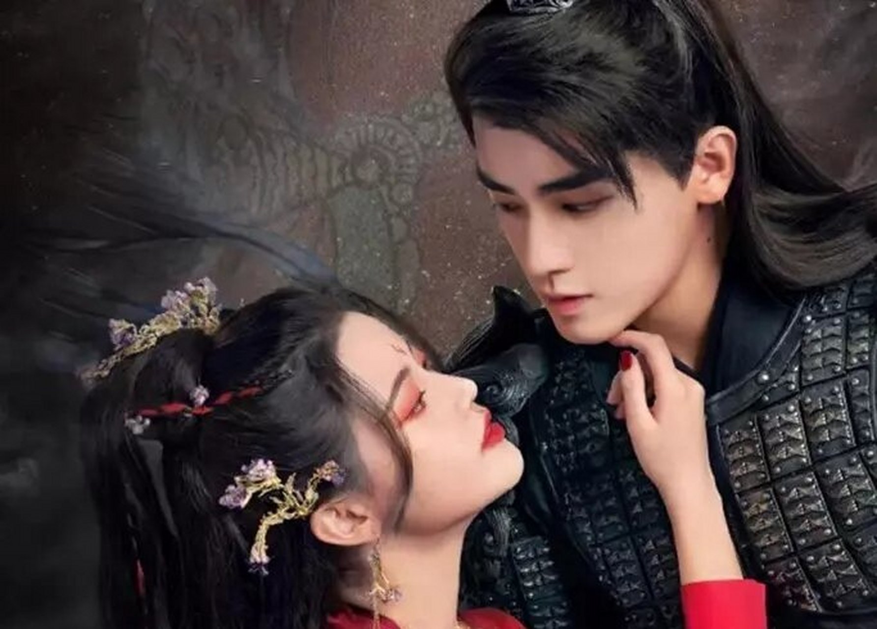 翩然与叶清宇之间的爱情,没有像澹台烬与叶夕雾,萧凛与叶冰裳之间那样