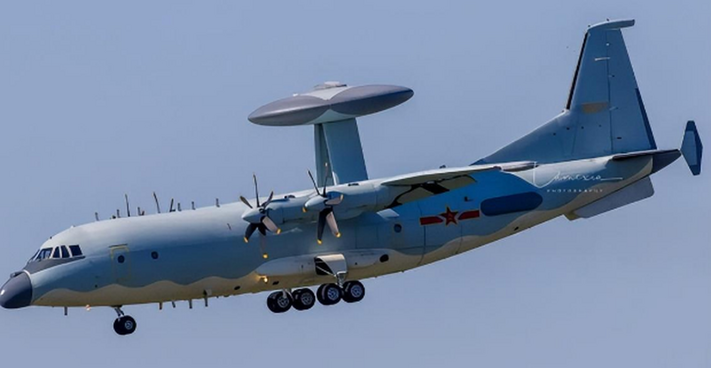 中国预警机"火"了,美媒再炒中国预警机编队,不止有空警-500!解放军对