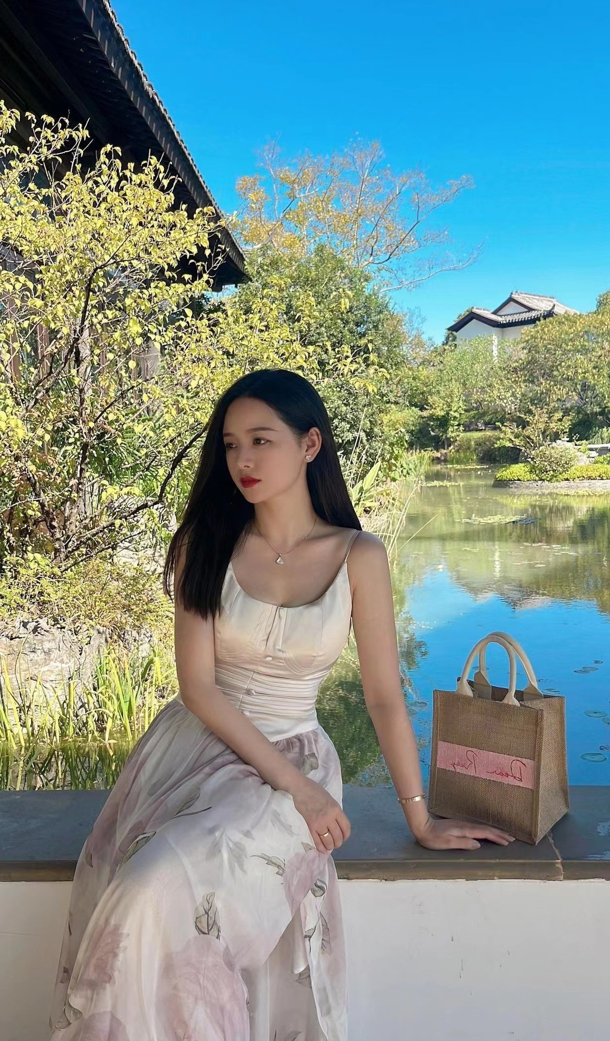 这样微胖的女生谁不爱?