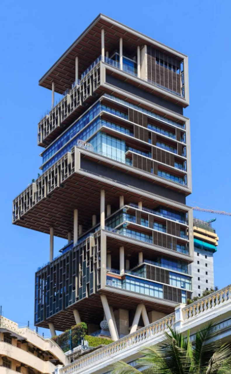 盘点全球顶级豪宅 安蒂拉 安蒂拉antilia位于印度最大城市孟买市中心