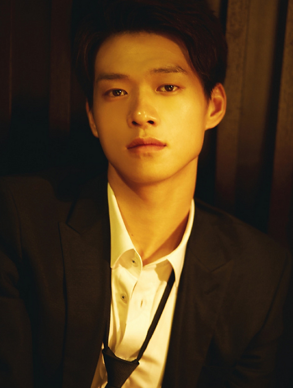 魏大勋6年前的照片,是不是很韩范儿?