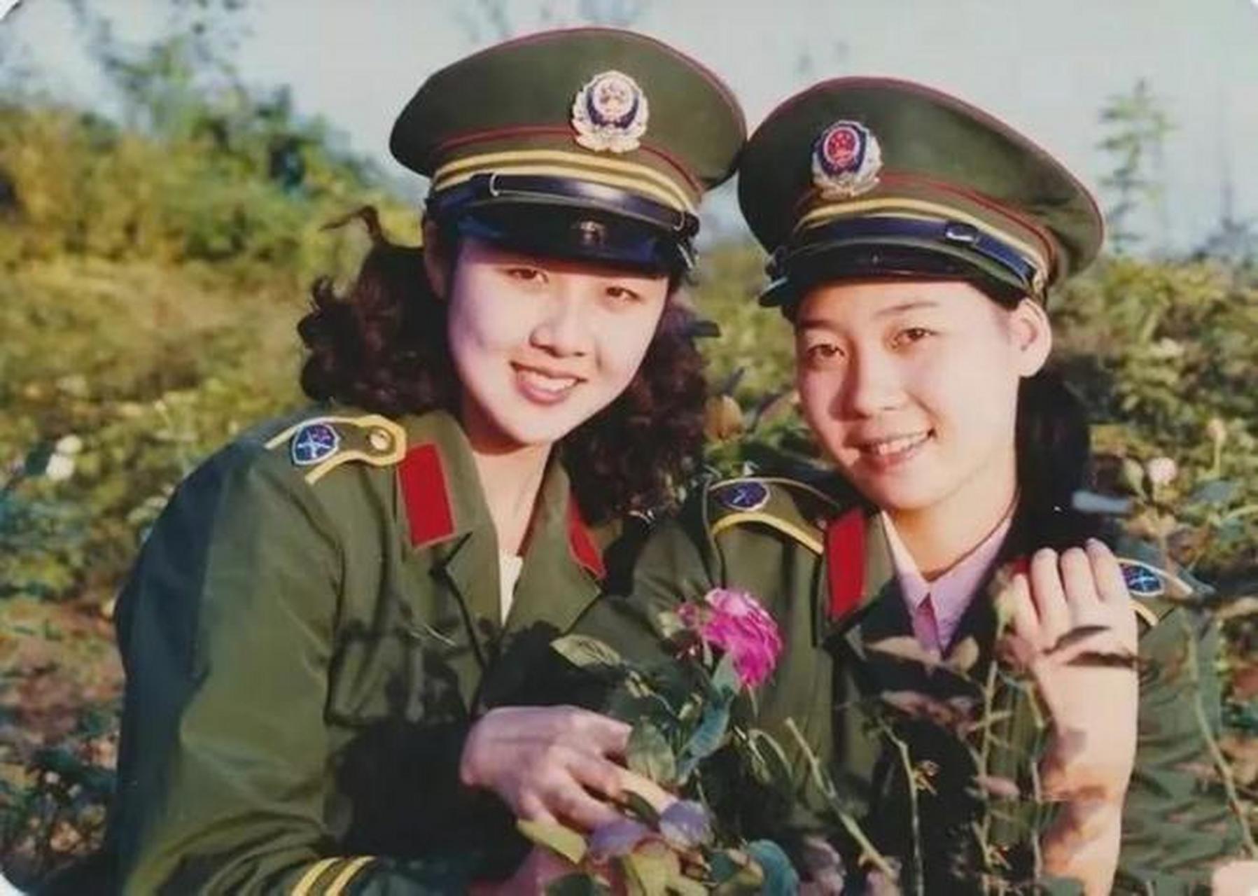 90年代女兵部队图片图片