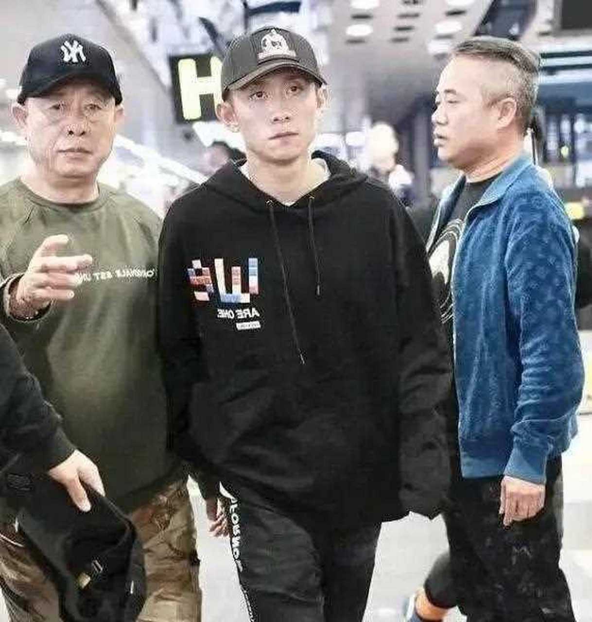 张一山家庭背景揭秘,除了姑姑是韩红,父亲的身份更是让人意想不到  想