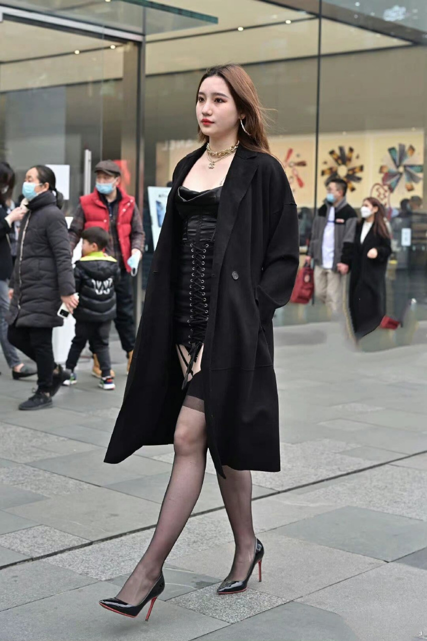 网红穿搭 气质女神 太古里街拍