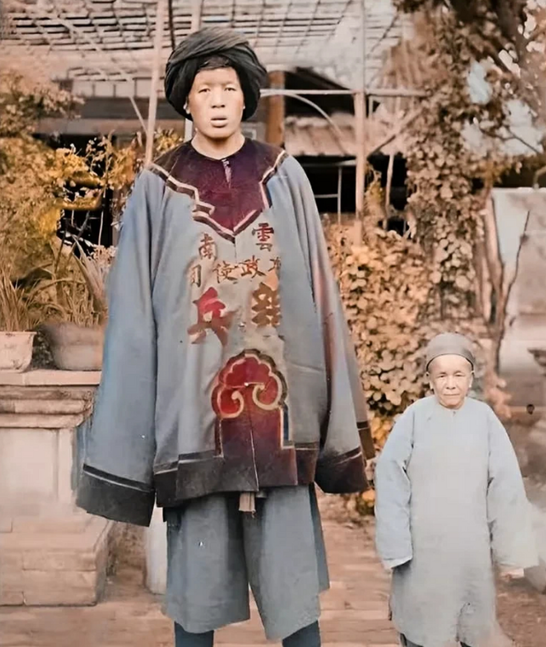 常彦明身高2.41米! 这脑袋比姚明高多了! 他生错了时代!