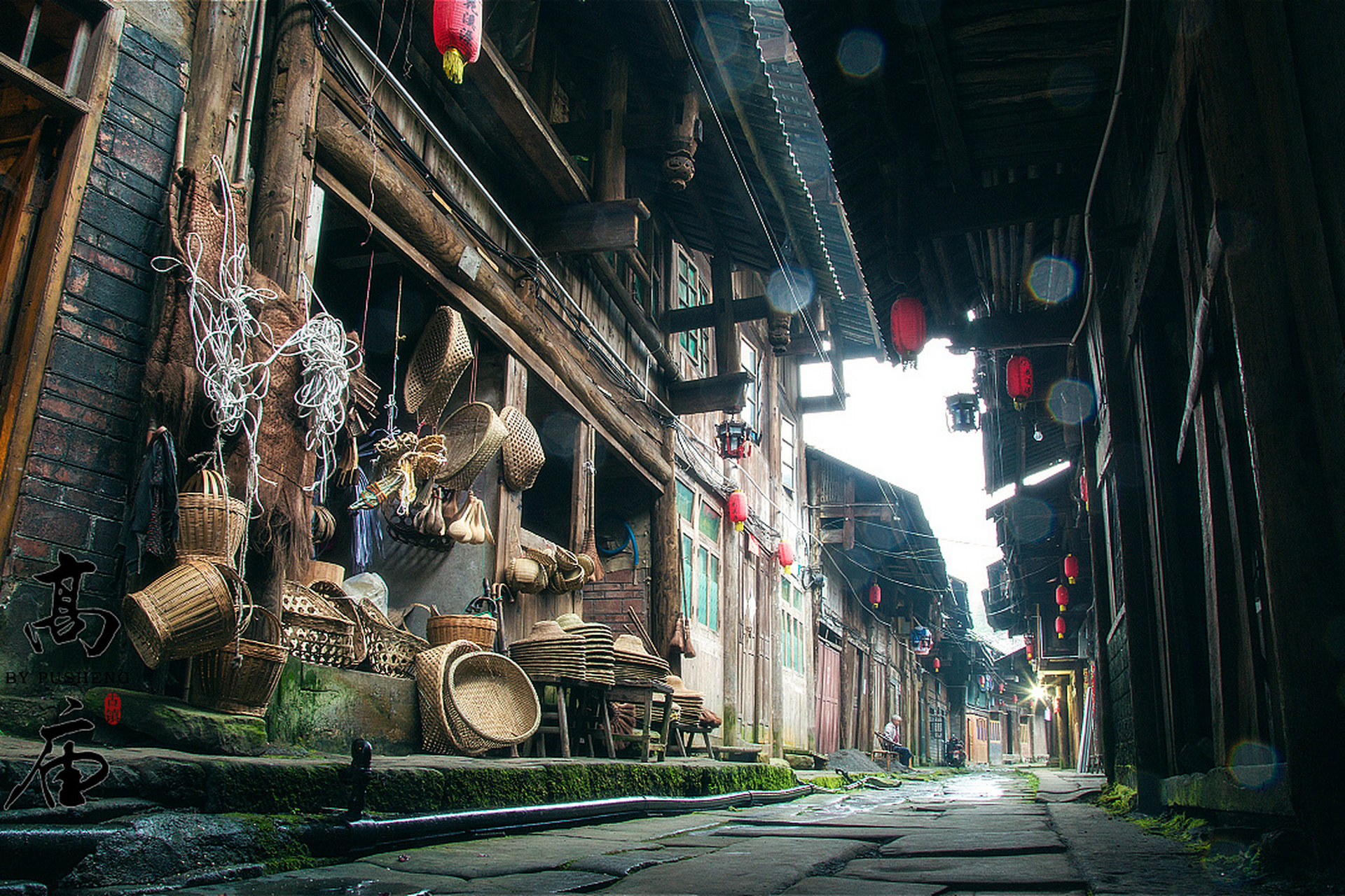 眉山最有酒香的高庙古镇  99高庙古镇位于峨嵋山南麓,洪雅县的辖区