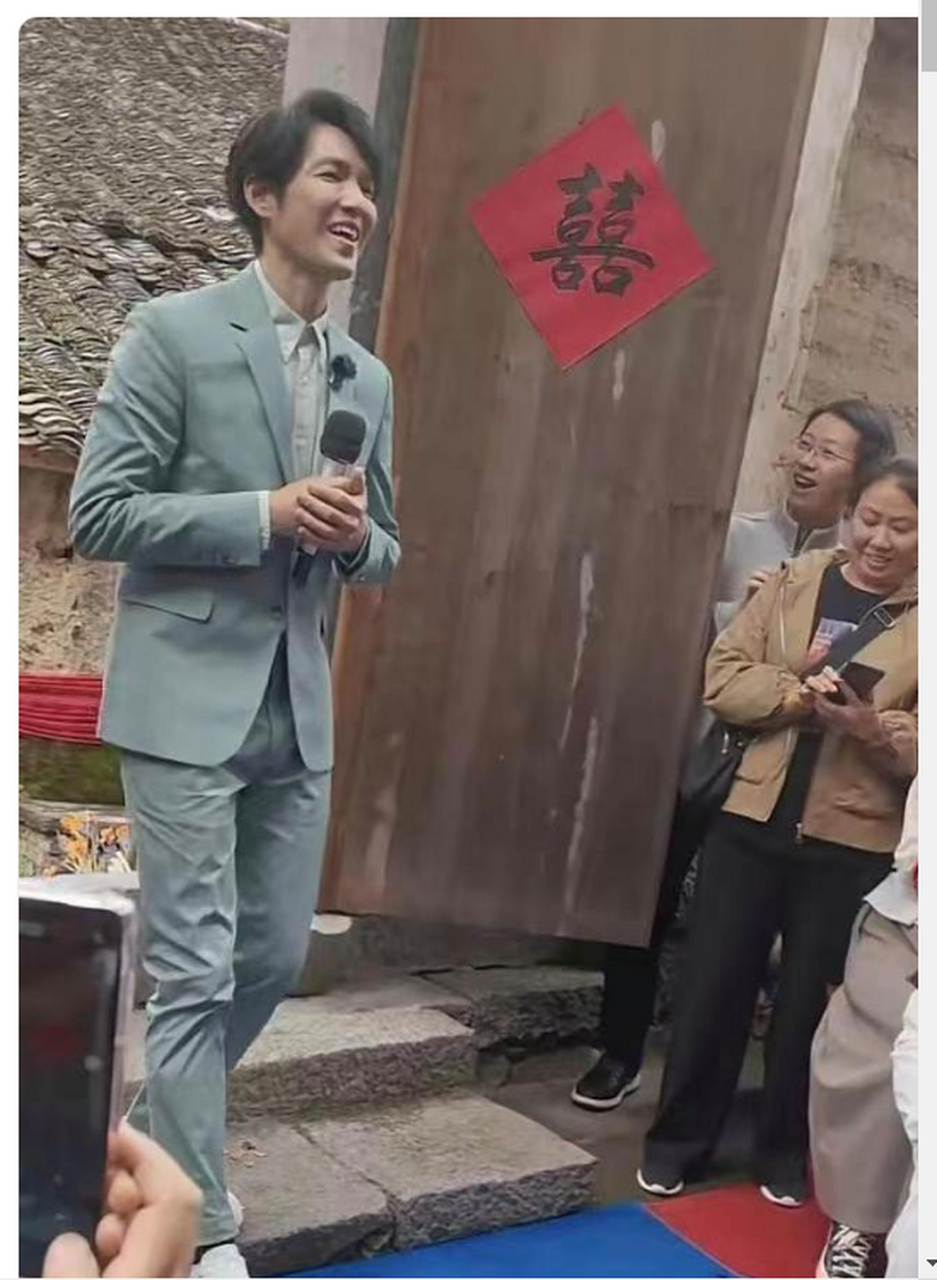 素颜下的钟汉良看得出来老了很多