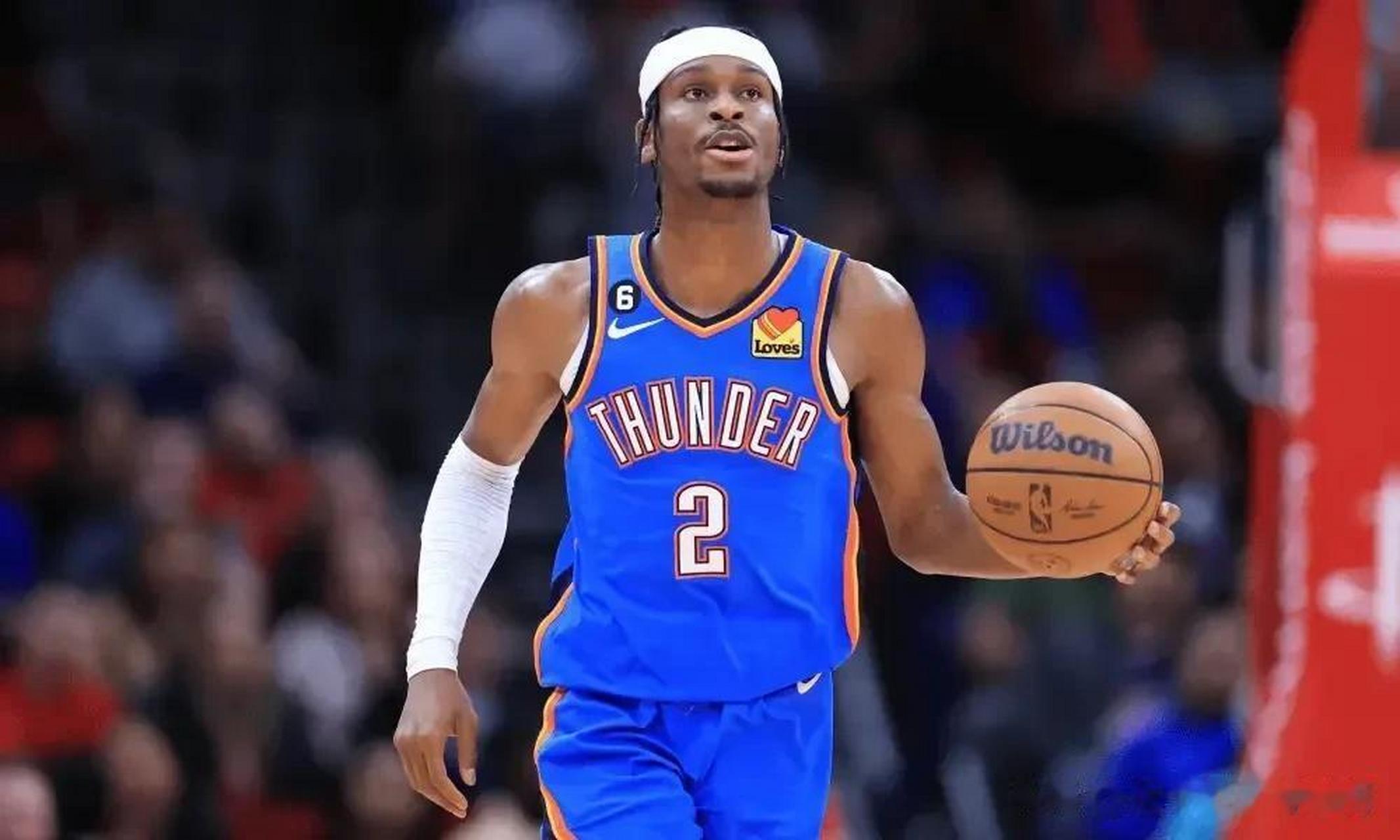 76人中锋恩比德以915分获得第一掘金队中锋约基以674分获得第二雄鹿队