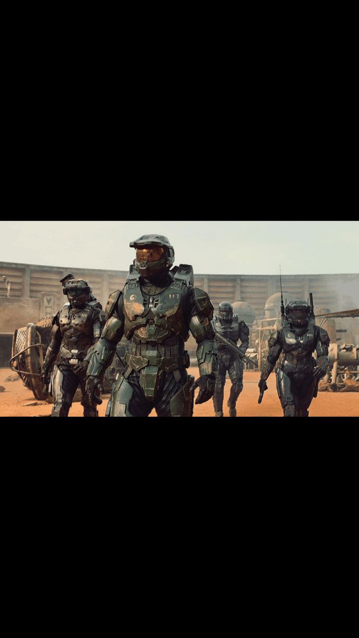 gif创作人# 在《光环》电视剧里,士官长不仅脱下了头盔