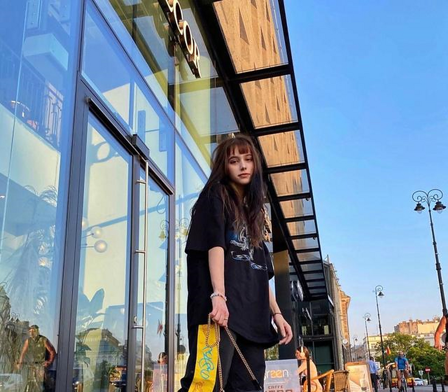 俄韩混血博主alisa grandova:"虽然身高163cm,但我腿太长"!