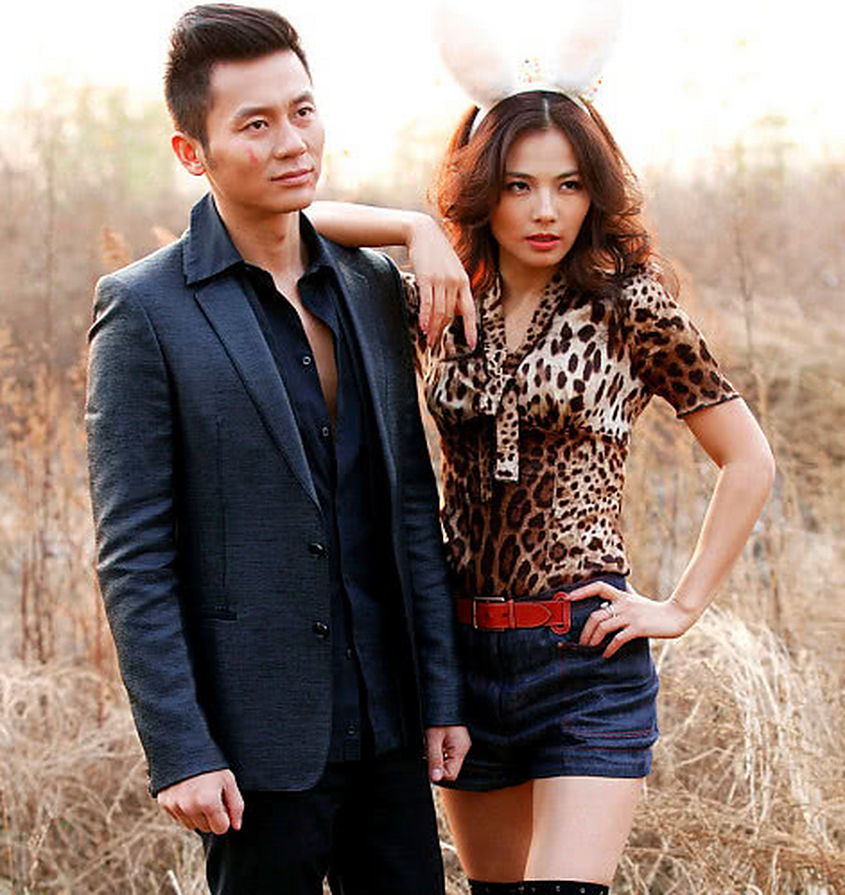 刘涛在拍《今夜天使降临》的时候,和李晨有一场"车震"戏,刘涛给王珂打