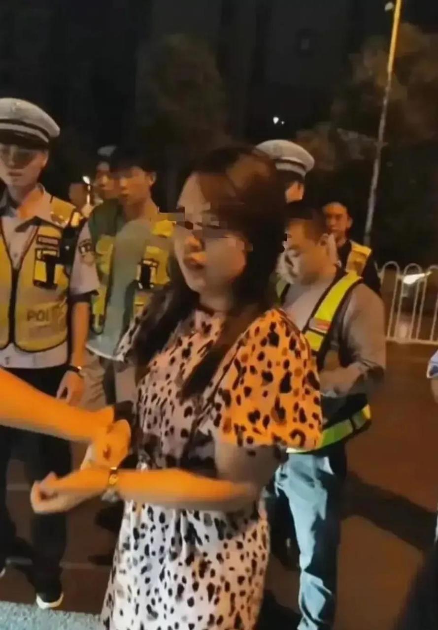 河南"玛莎拉蒂撞宝马致死"案,被告谭明明在去年7月其醉驾造成2死4伤