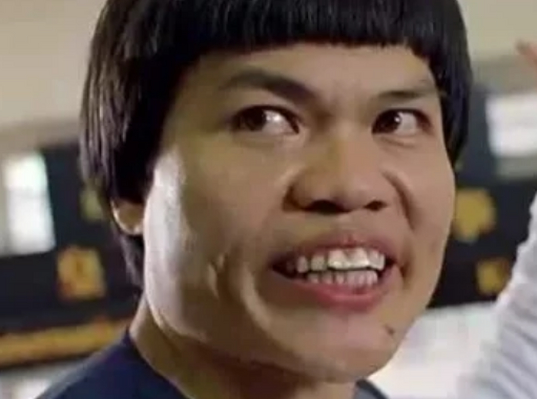 周星驰御用丑角携子出镜,曾被妻子败光家产,如今儿子逆袭高富帅