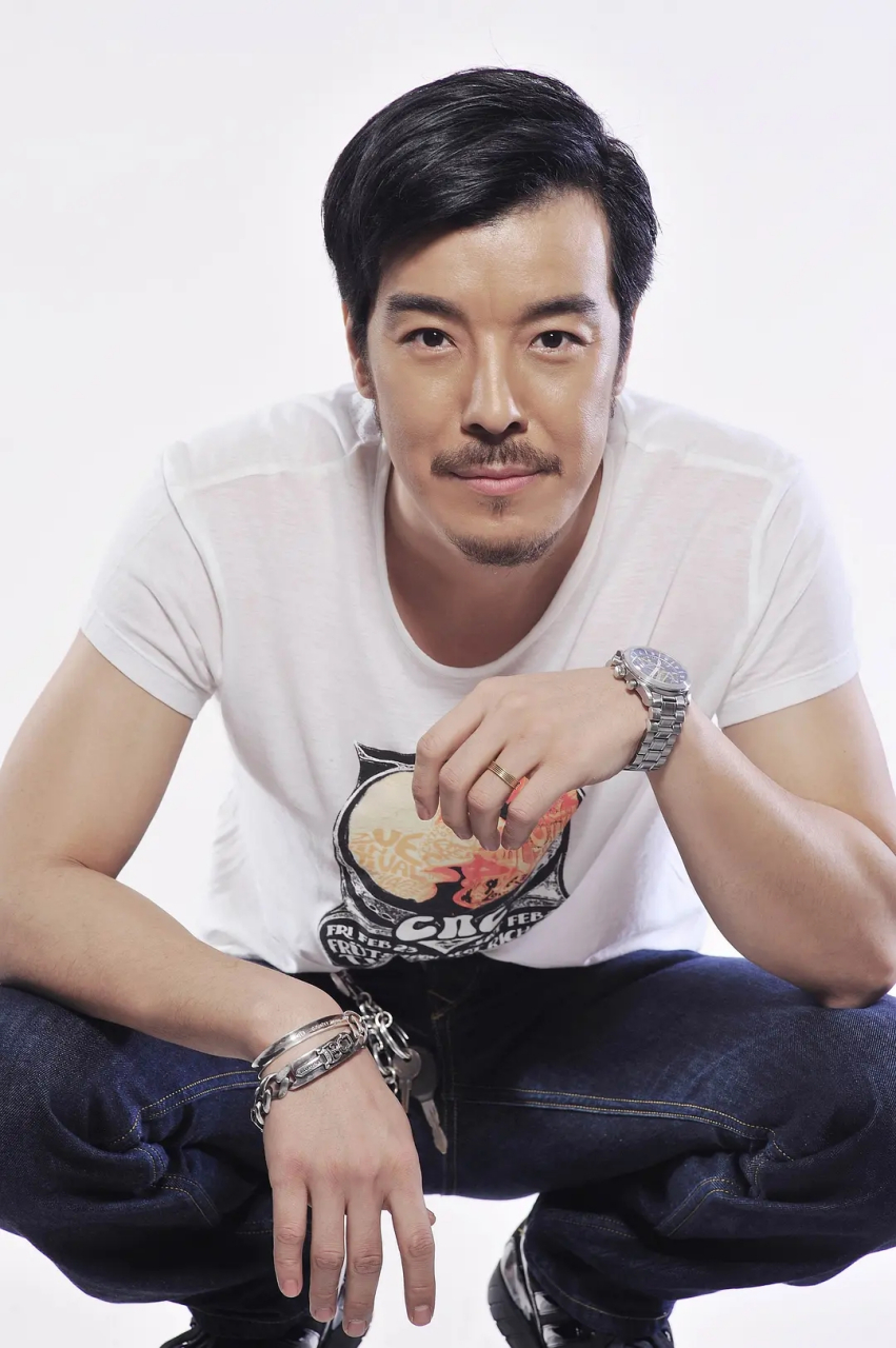 7月8日,《芝麻胡同》中曾出演许大茂的演员海一天发布一段视频,冲清