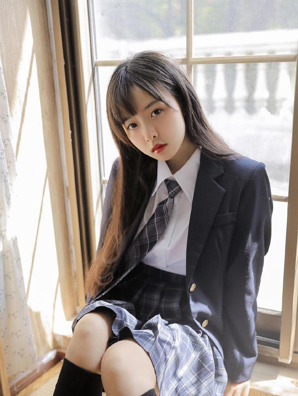可爱学妹的日系jk风格摄影,你喜欢吗?