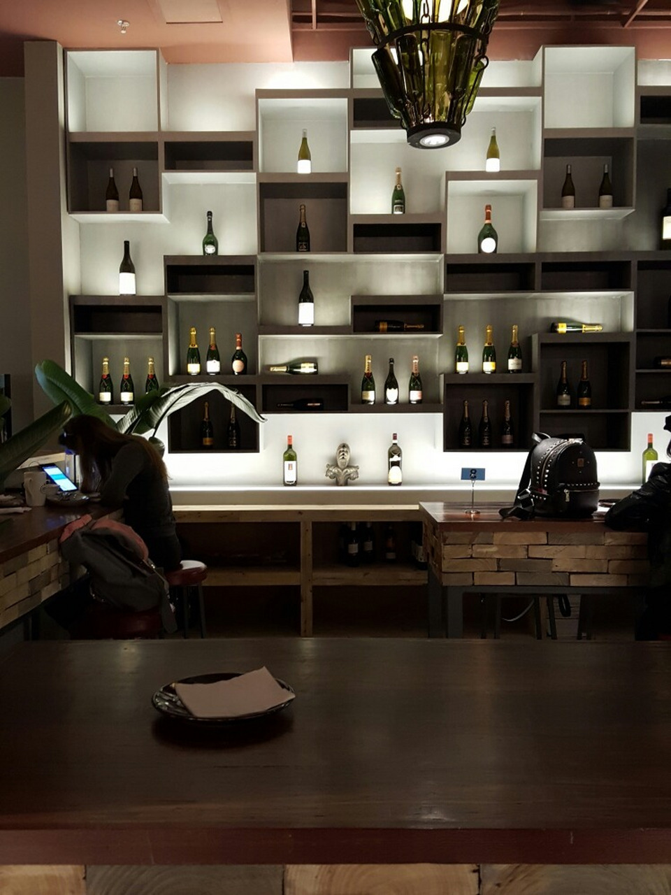 more than eat[饮酒醉] 巨鹿路758号 店如其名,确实是more than eat