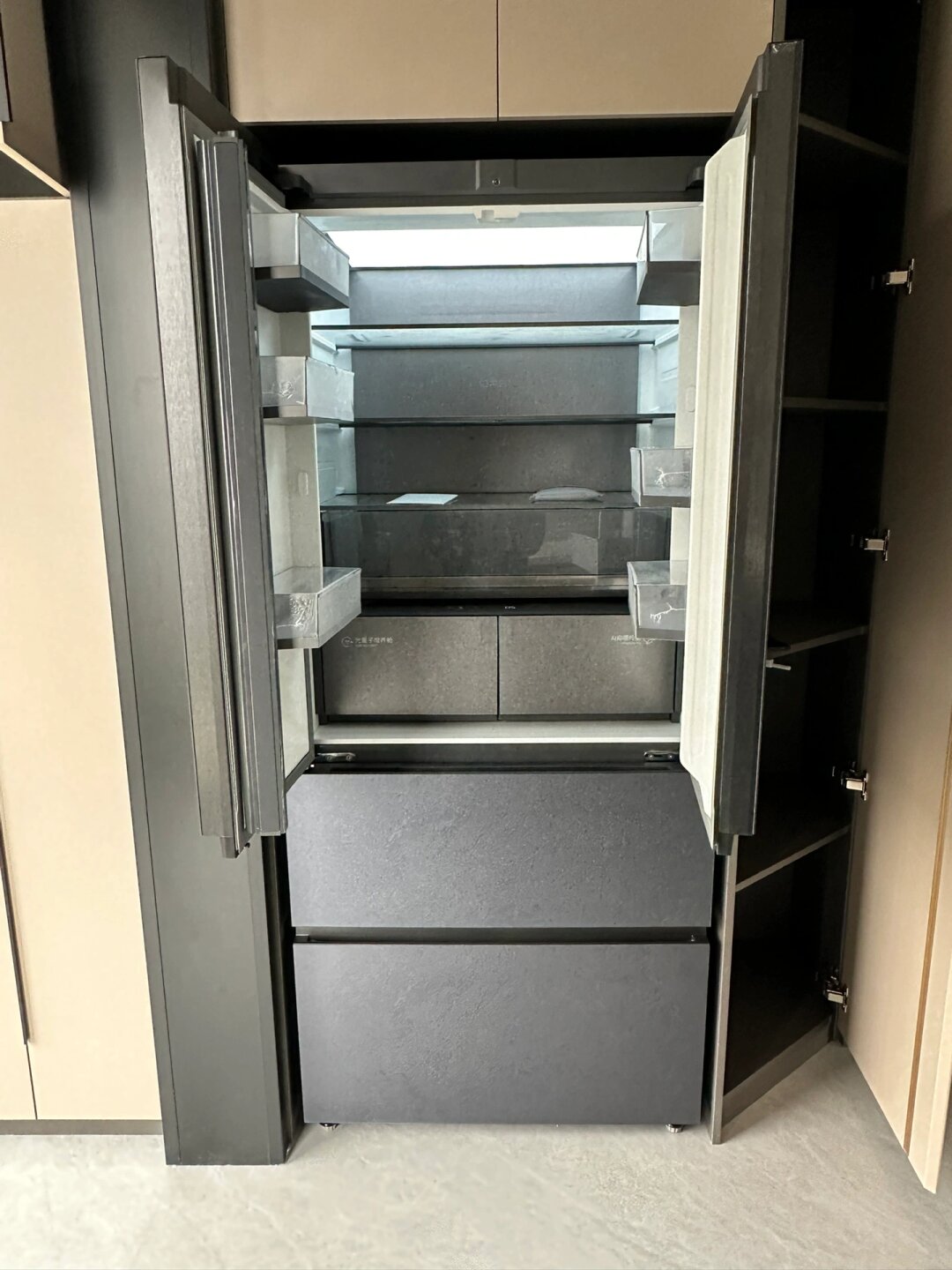 colmo冰箱530,外观和质感真是太美了