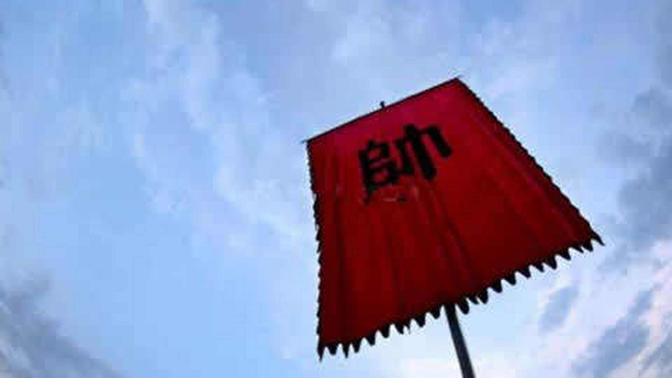 古代打仗扛旗兵为何敢冲锋在前面?不怕死吗?全军死了他还活着 我国古