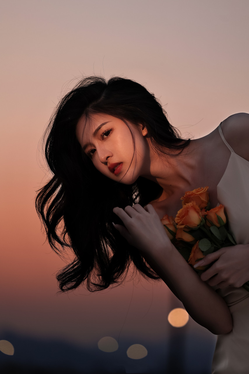 落日弥漫的橘 676767 颜值女神 小谢同学阿 #小谢同学阿