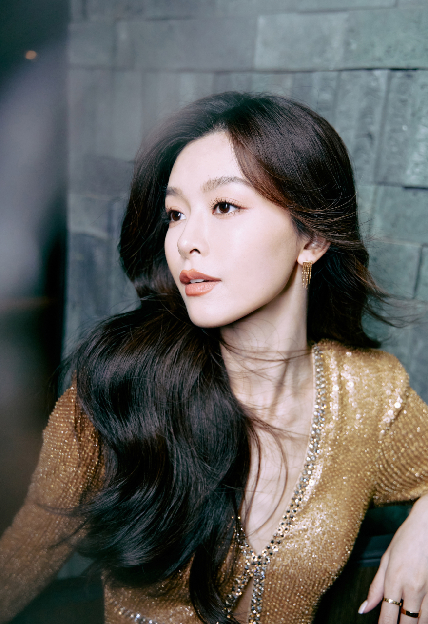 文咏珊,非你莫属你闪耀![星星][星星]#气质美女# #性感美女