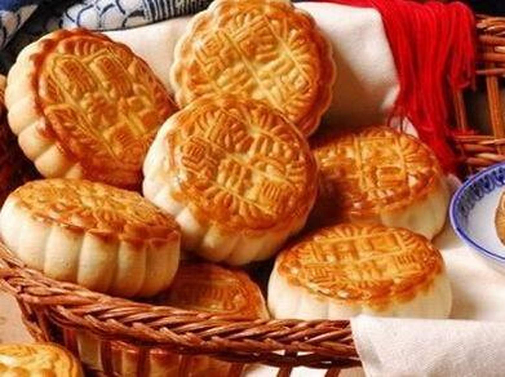 美食教程#鼎丰真糕点:这也是长春比较具有特色的一个小吃,这个糕点的 