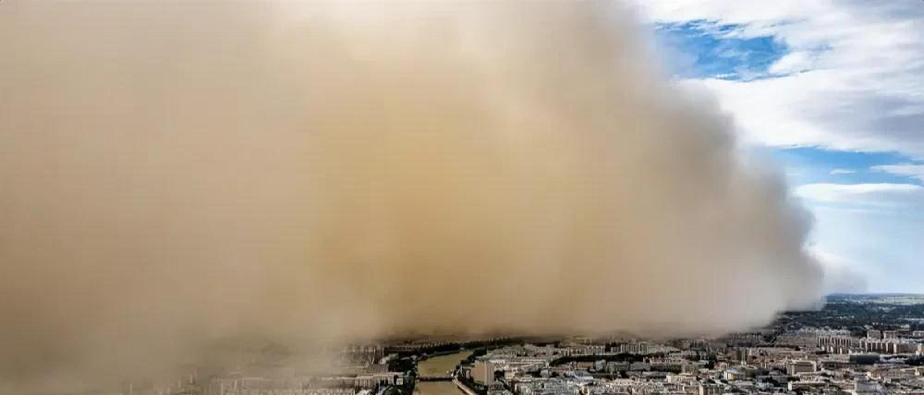 最近中国的大规模沙尘暴确实和蒙古国的过度采矿有关——但是中国没有