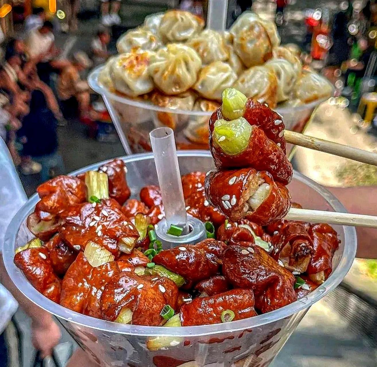 你们尝过这种流行小吃吗?它看起来非常诱人.