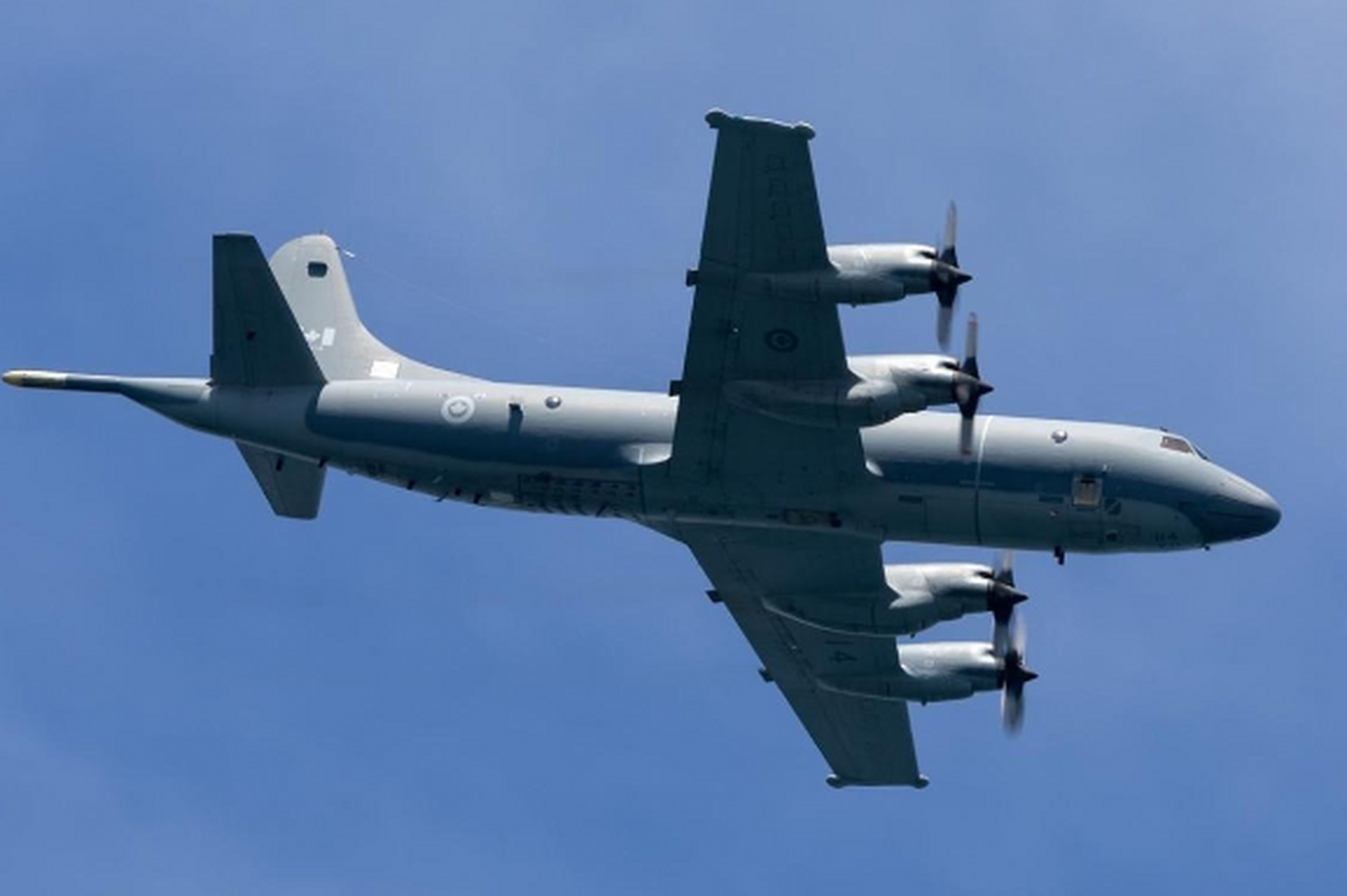 加拿大空军的cp140欧若拉反潜巡逻机近年来正在不断的前往我国周边