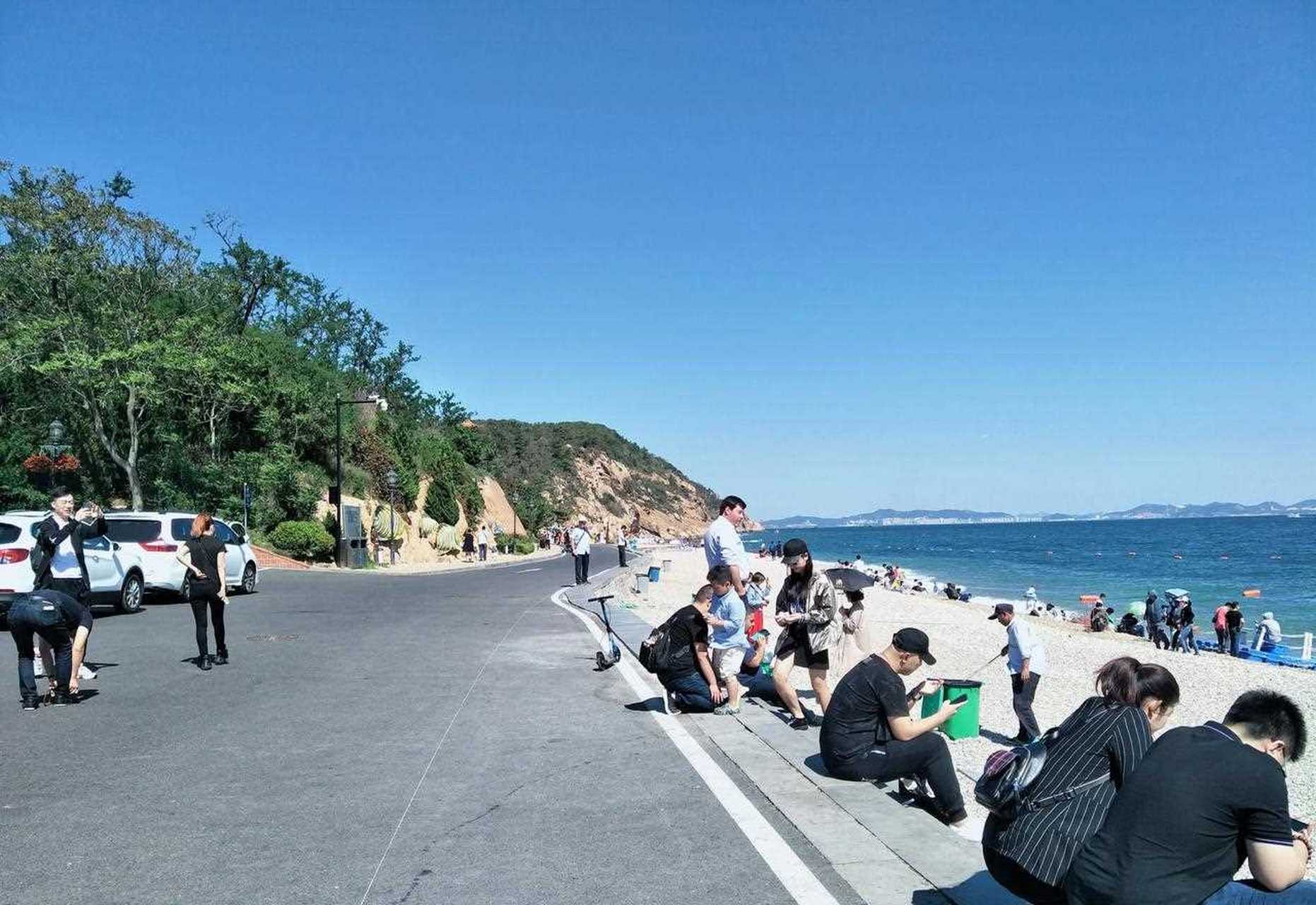 棒槌岛海滨浴场,日清凉好去处.