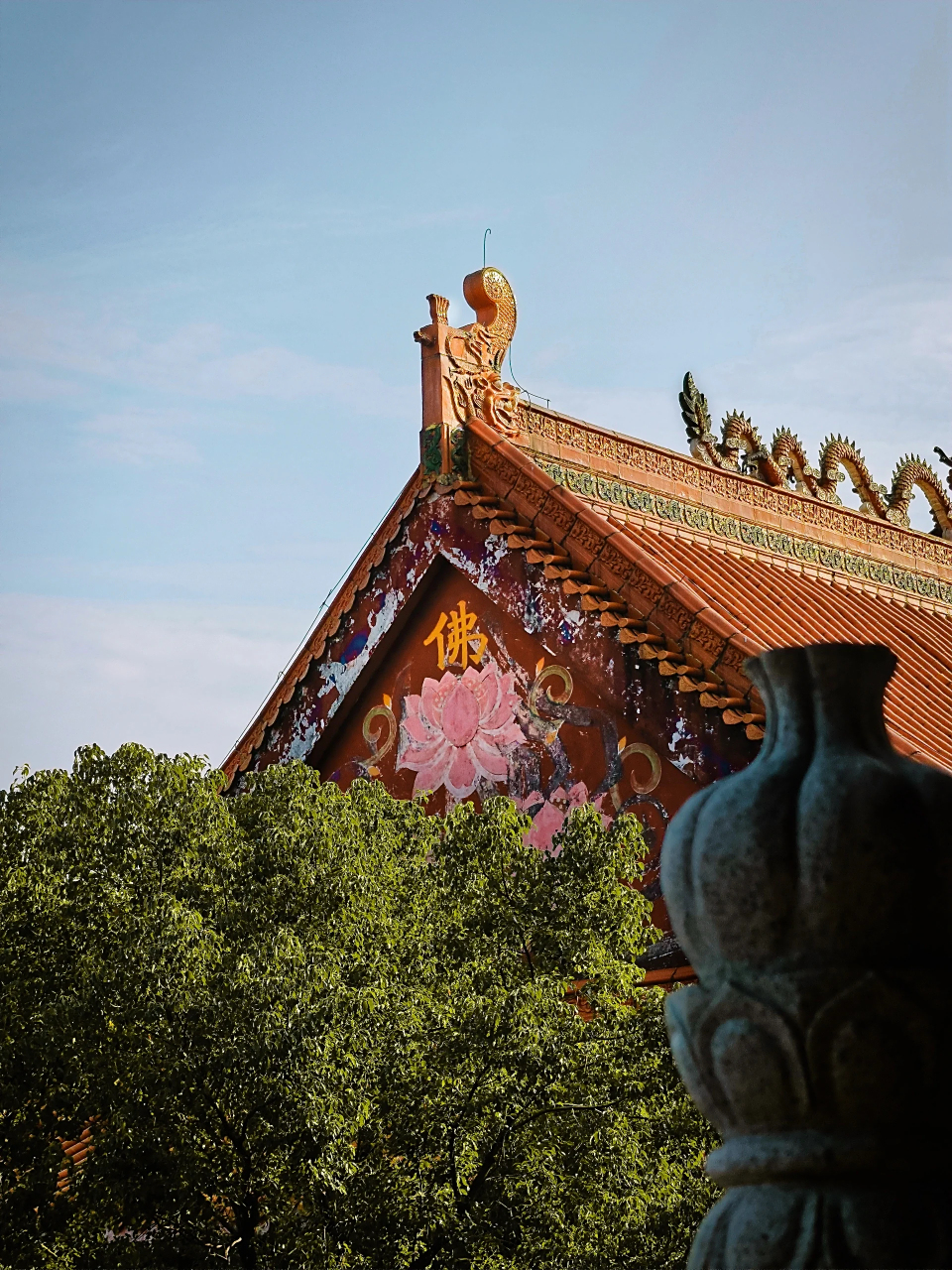 坐落于石岩深山里的寺庙  97 位于石岩湖附近的"弘源寺",虽然名气不